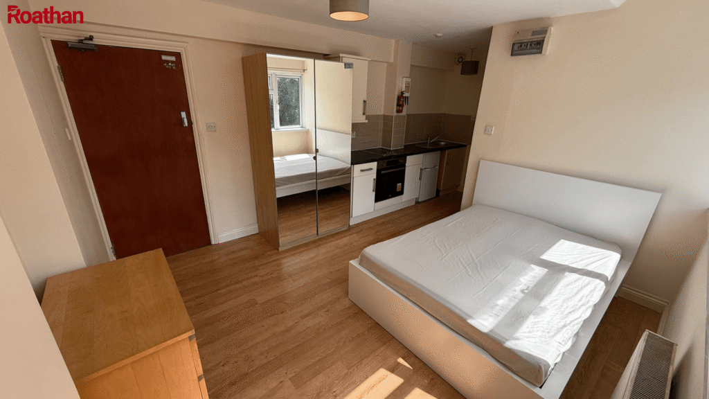 Studio Flat to Rent in Brixton – Angell Road SW9 (£1,395 pcm)