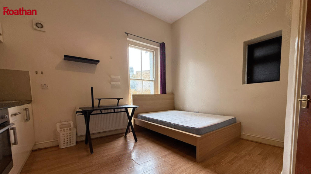 Studio Flat to Rent in Brixton SW9 – £1,350 pcm (All Bills Included)