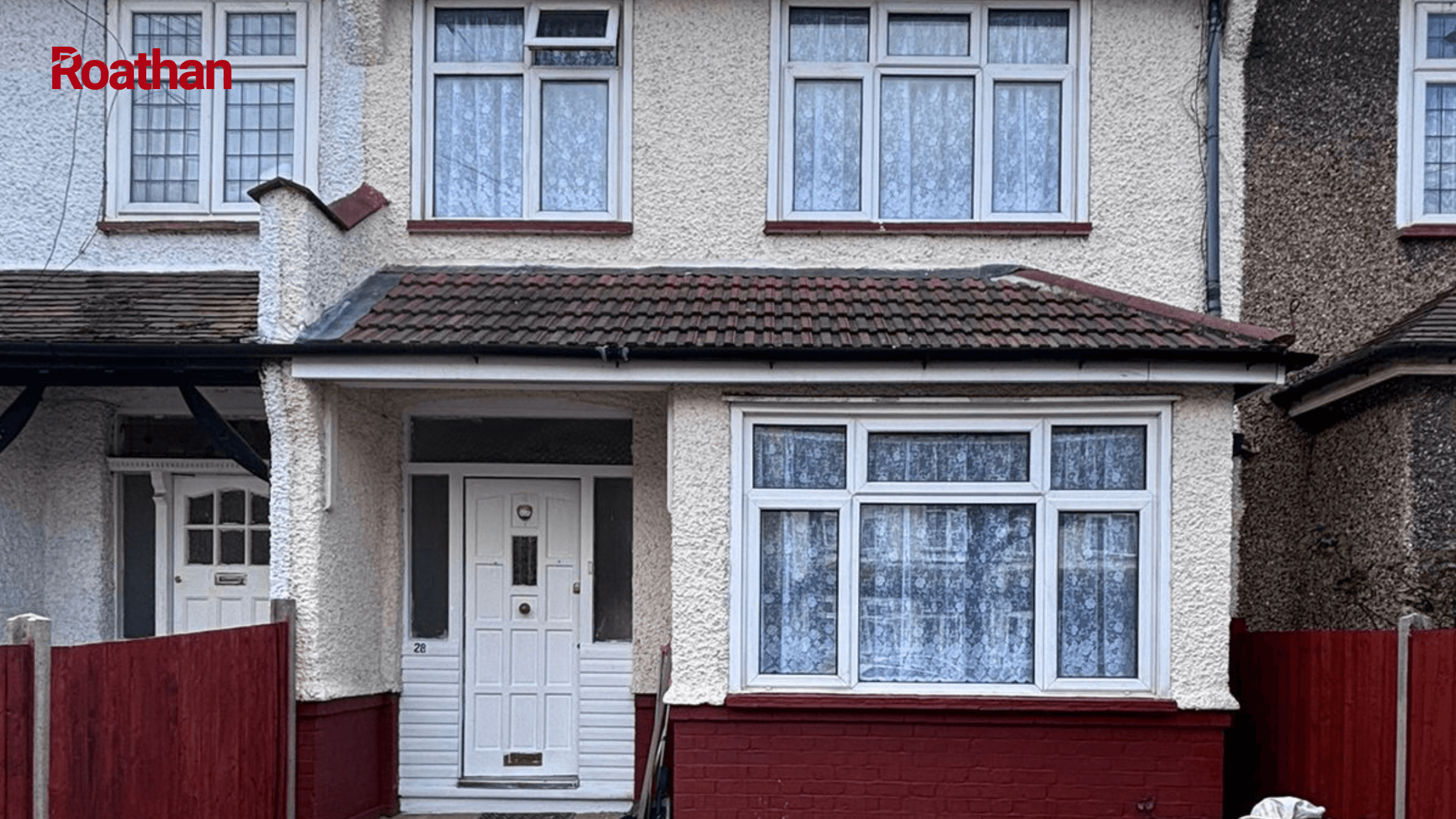 3 Bedroom Flat for Rent in Linden Avenue (£ 2,650 pcm)